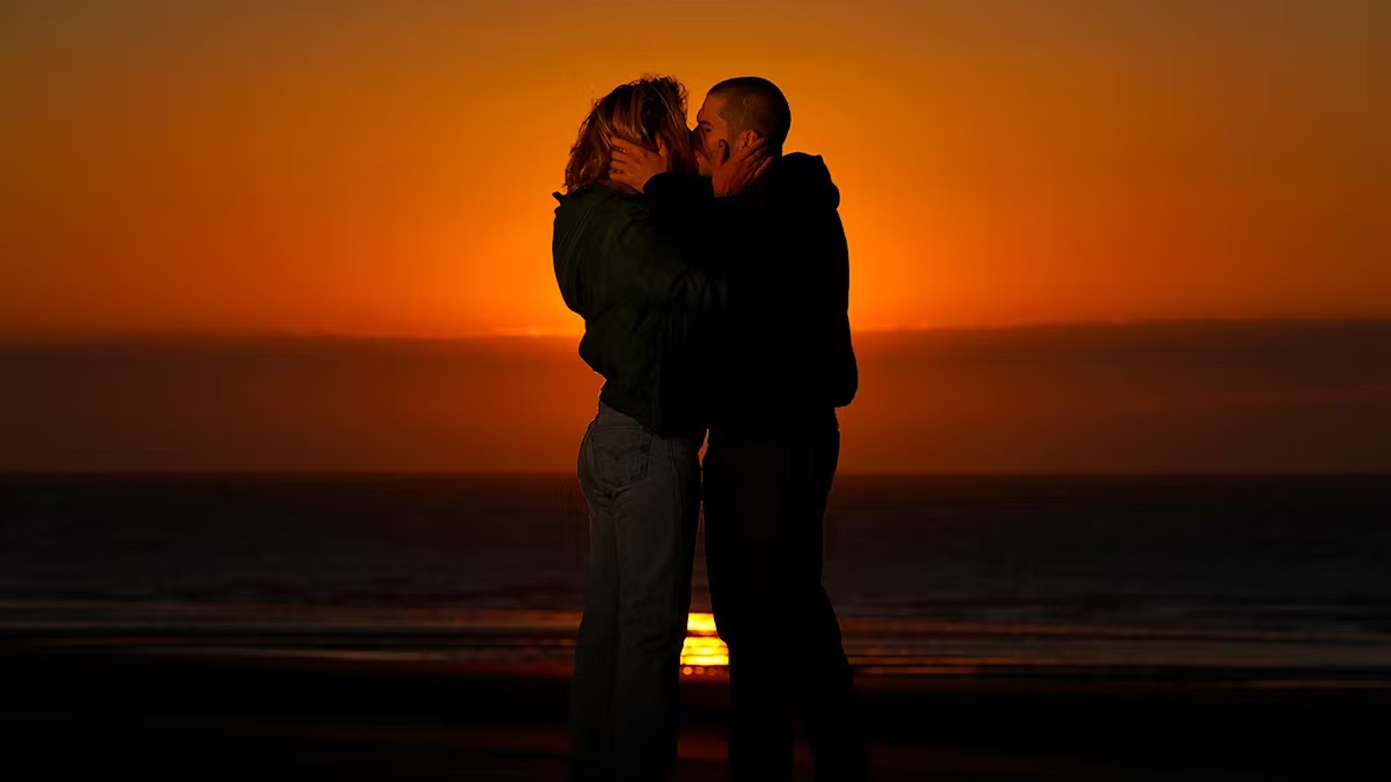 Astro: These 3 Signs Will Meet Their Soulmate During the Solar Eclipse amour-ouf