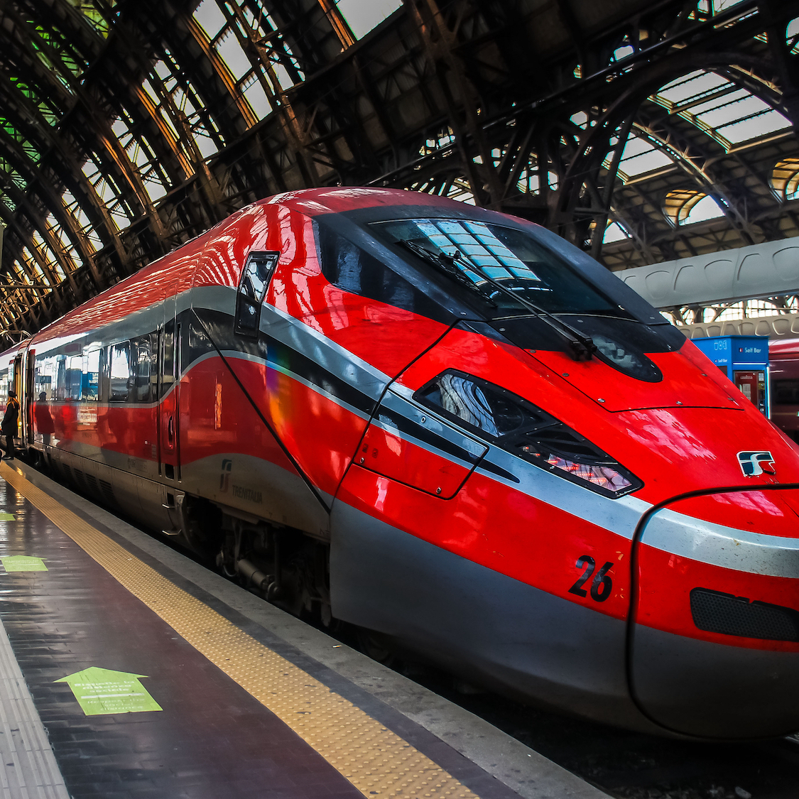 Trenitalia va bientôt lancer sa ligne Paris - Londres ! shutterstock-1834381954
