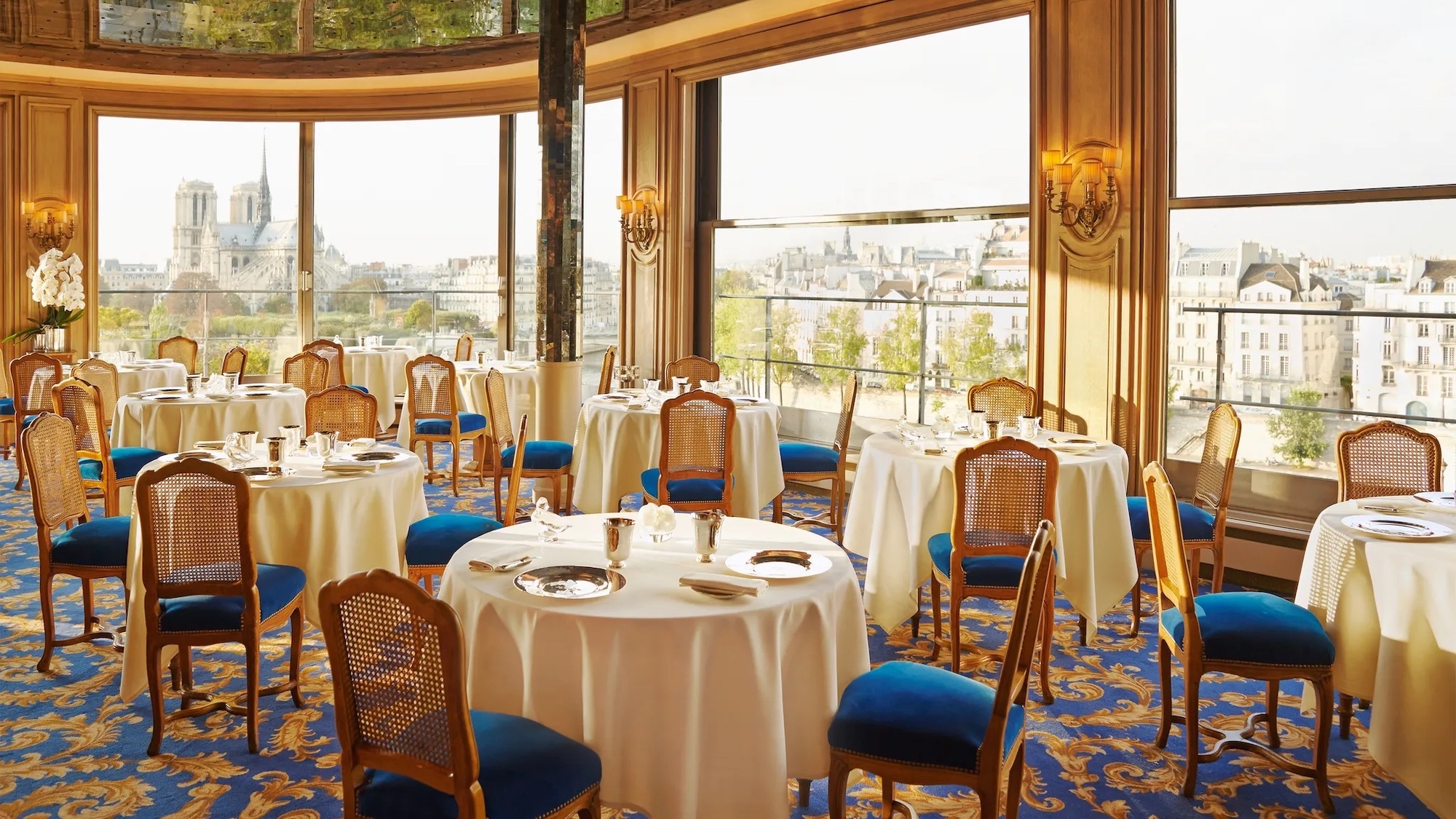 la-20tour-20d-argent-20paris-la-20salle-20jour-20-