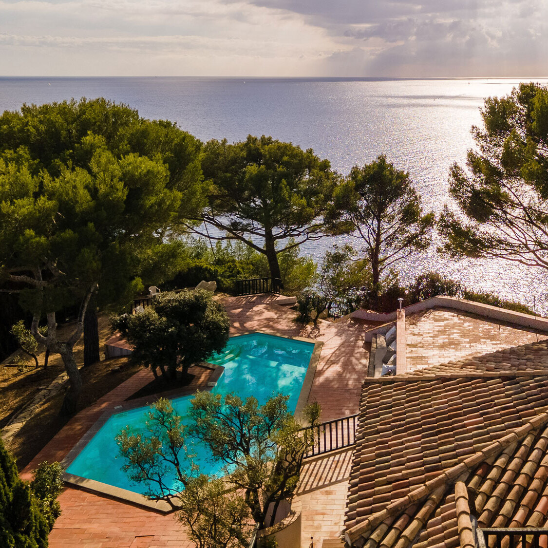 maison-falaise-marseille-location-prive-e