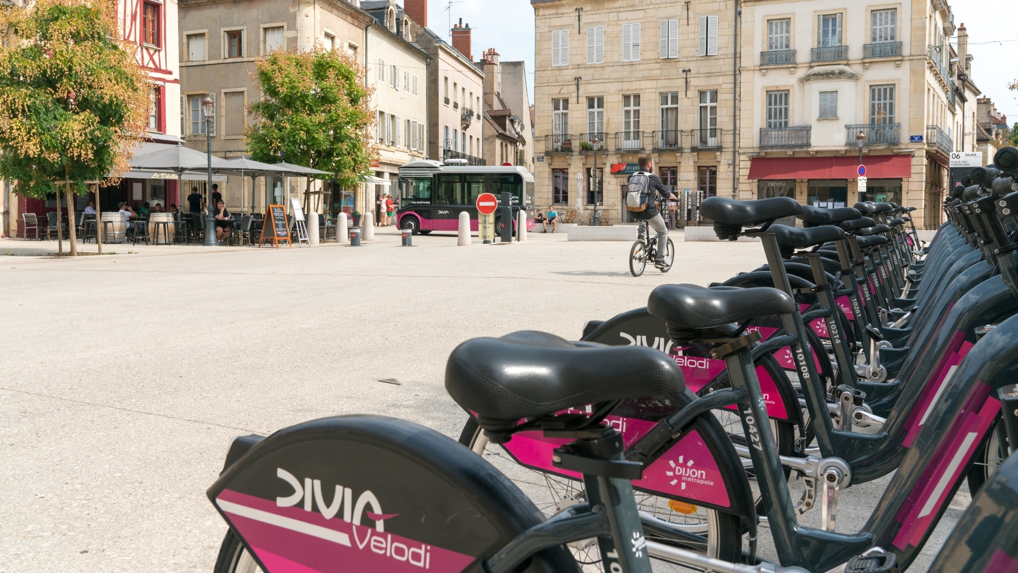 ve-lo-dijon-casque-2-