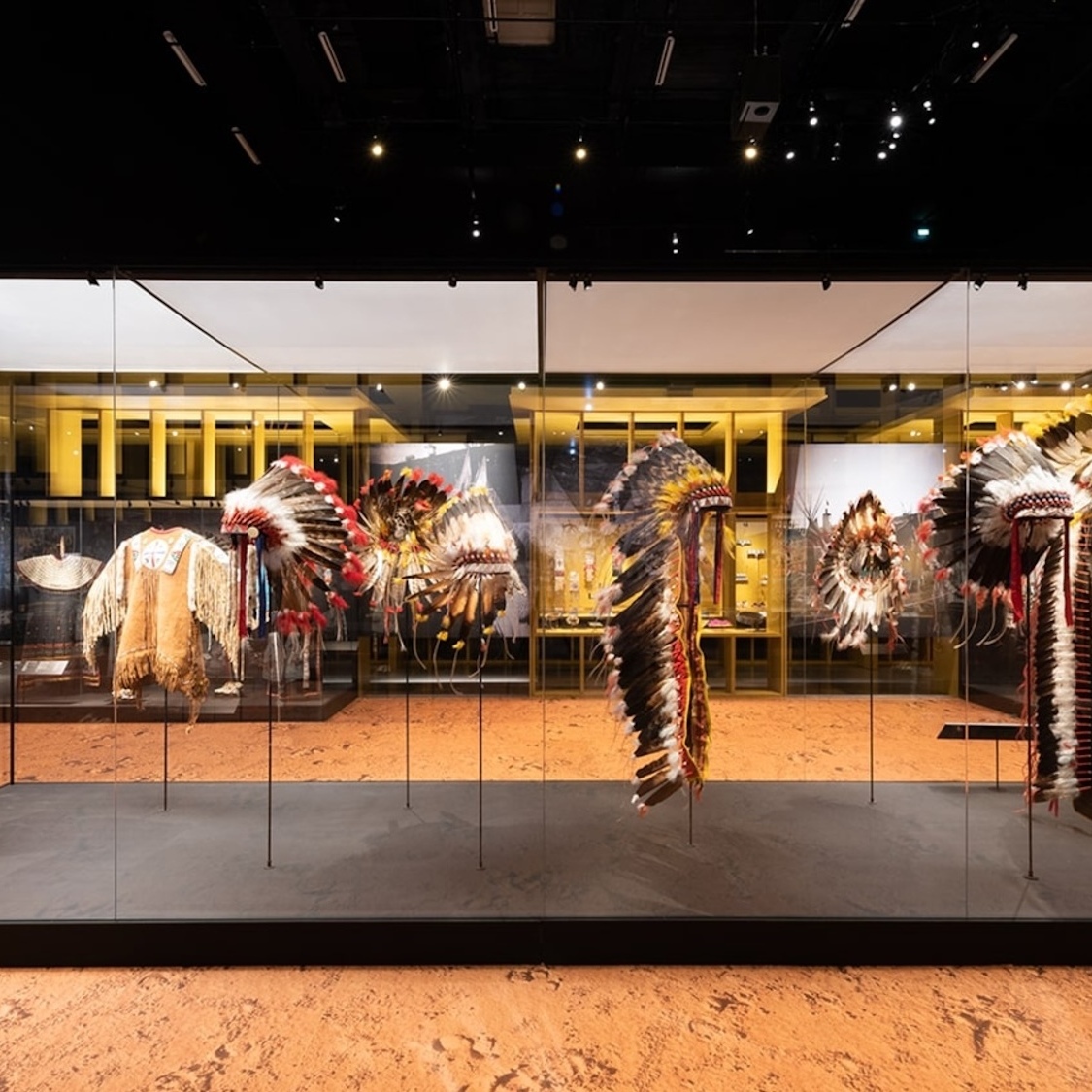 exposition-surlapistedessioux-bstofleth