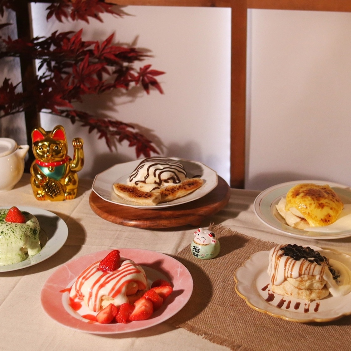 A Japanese tea room specializing in fluffy pancakes has just opened in Lyon! gaku-gaku-lyon-salon-the-japonais-fluffy-pancakes-