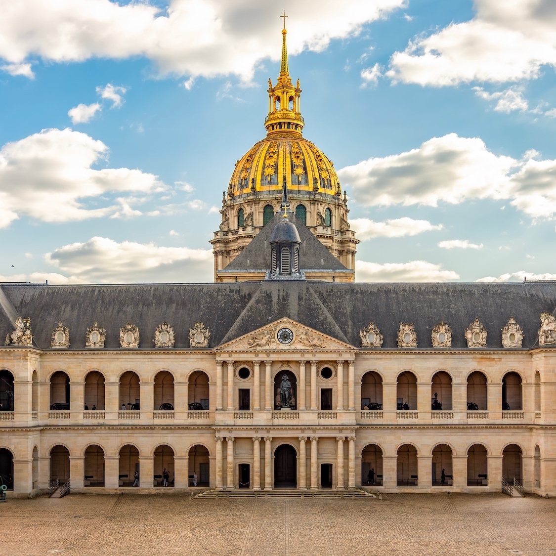 shutterstock-2626977633