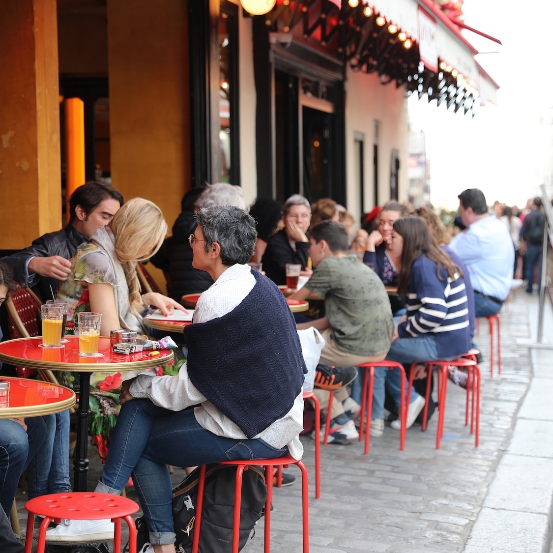 The best bars for an afterwork in Paris shutterstock-2287381643