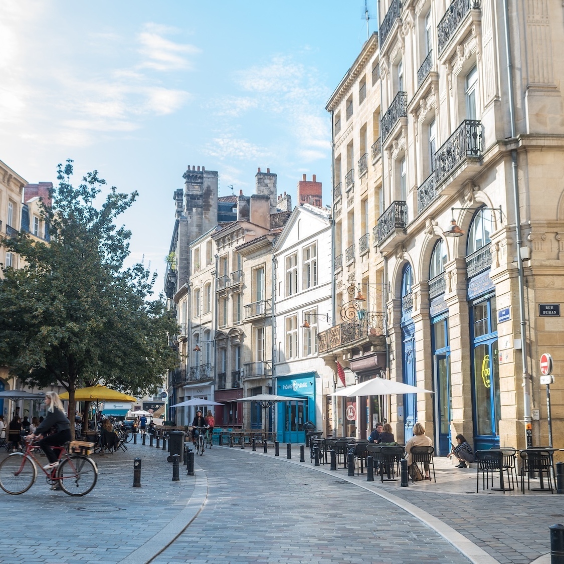 C'est officiel (et surprenant) : Bordeaux fait partie des villes les plus ensoleillées de France place-sainte-colombe-bordeaux