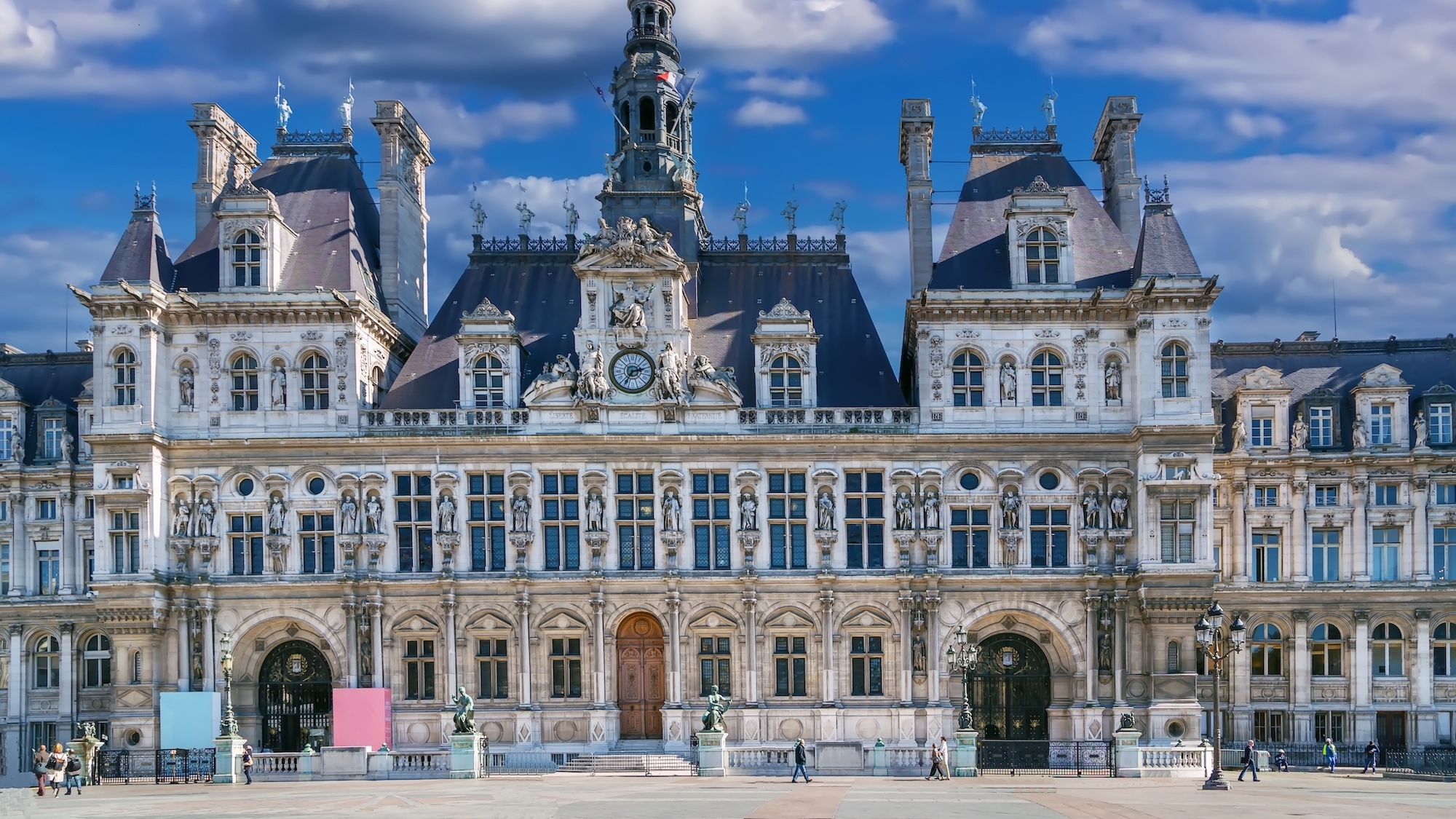 shutterstock-2592766589