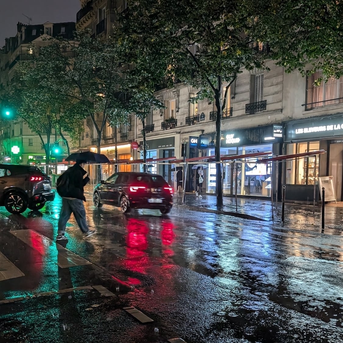 shutterstock-2528654879