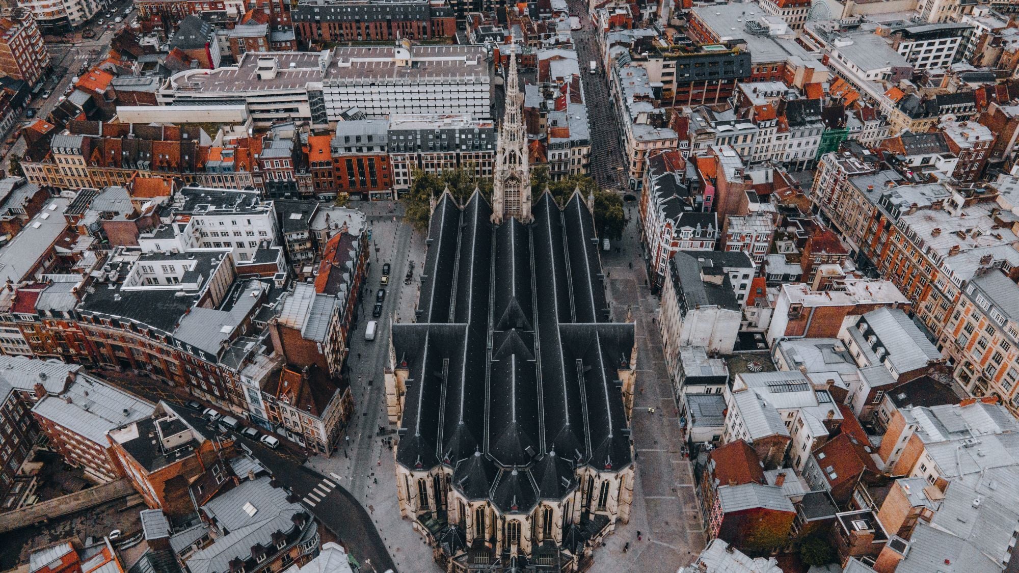 ville-cathedrale-maisons