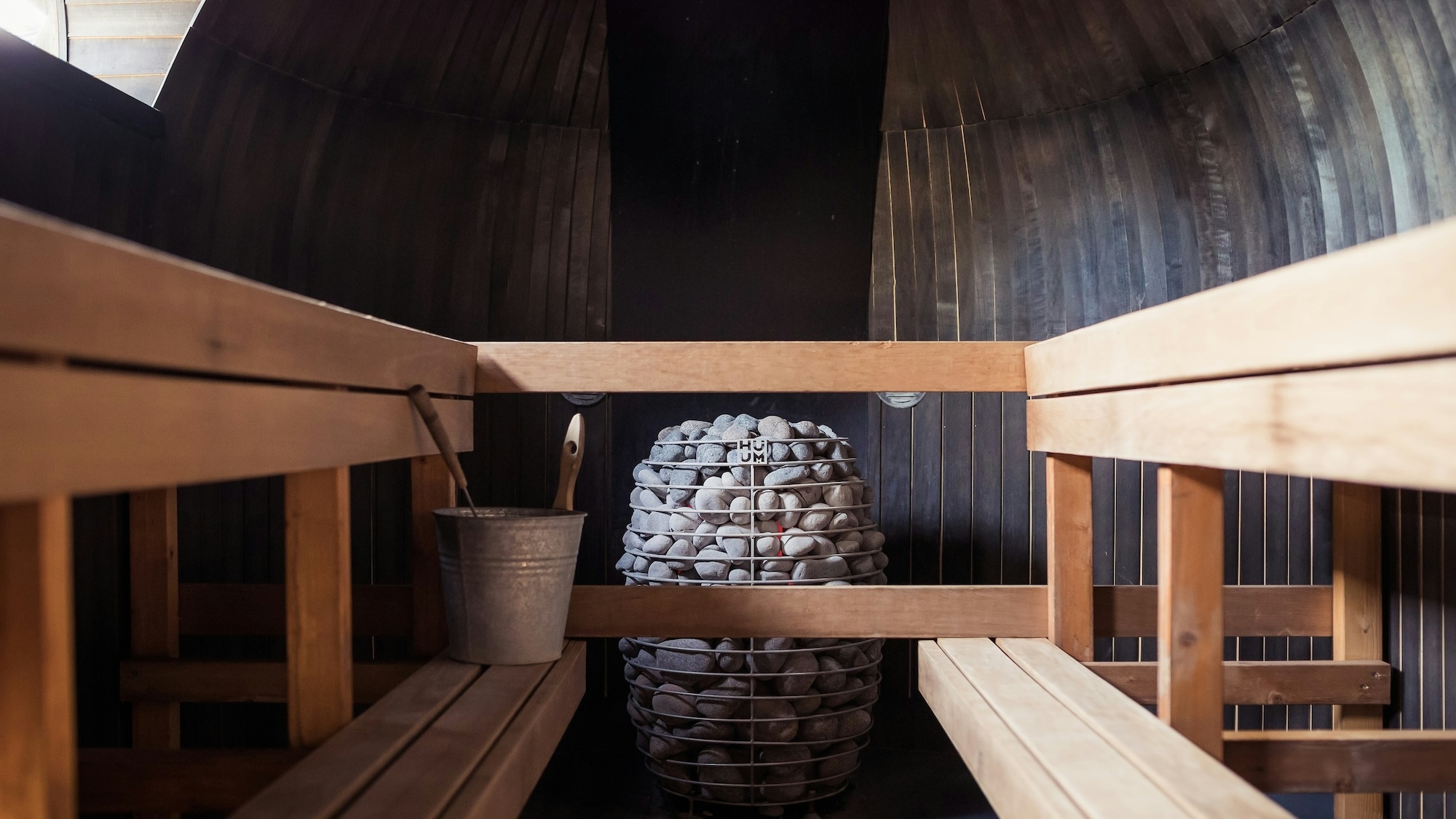 sauna-huumsauna-unsplash