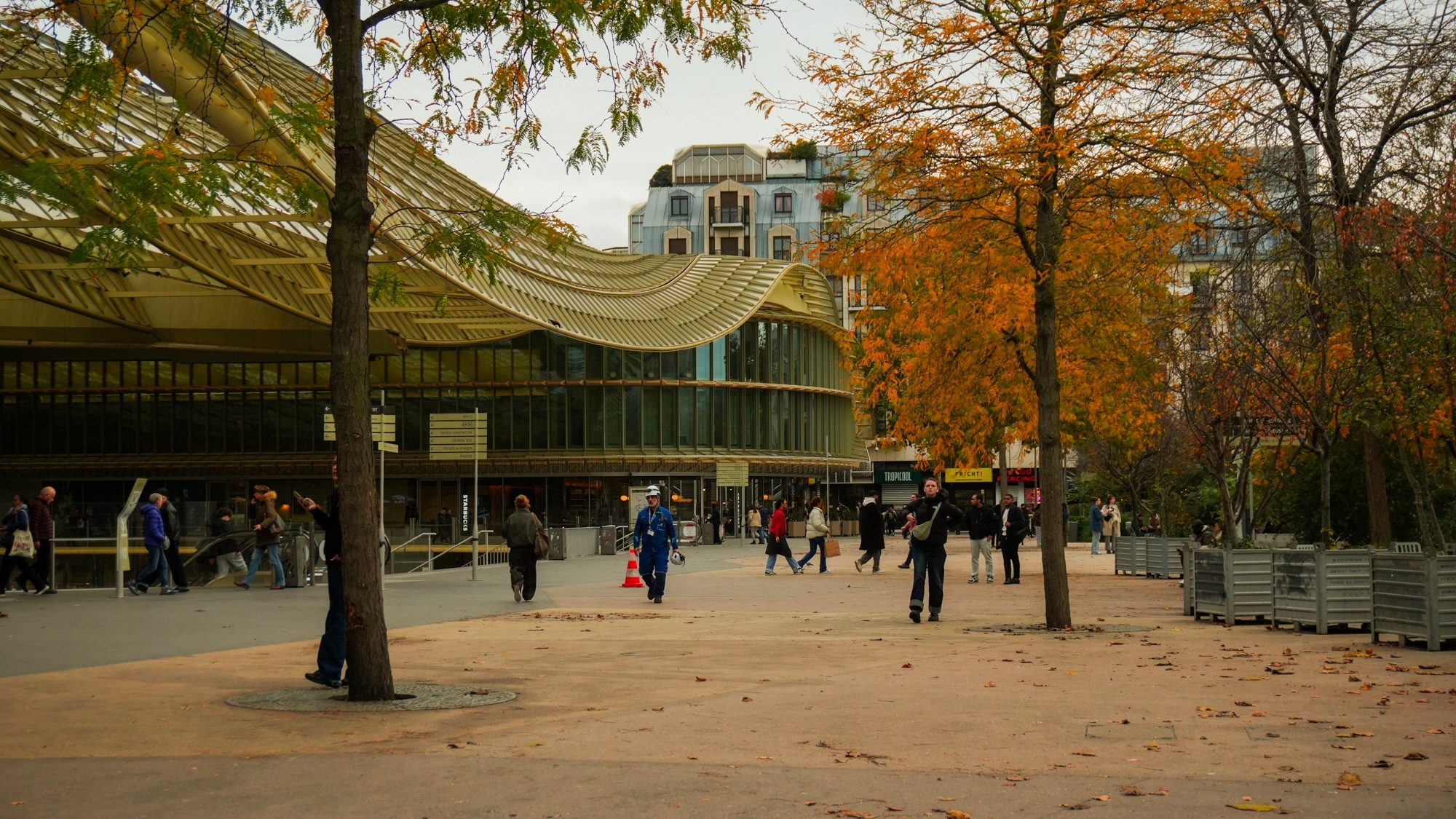 paris-les-halles-credit-jagodabartus-lebonbon