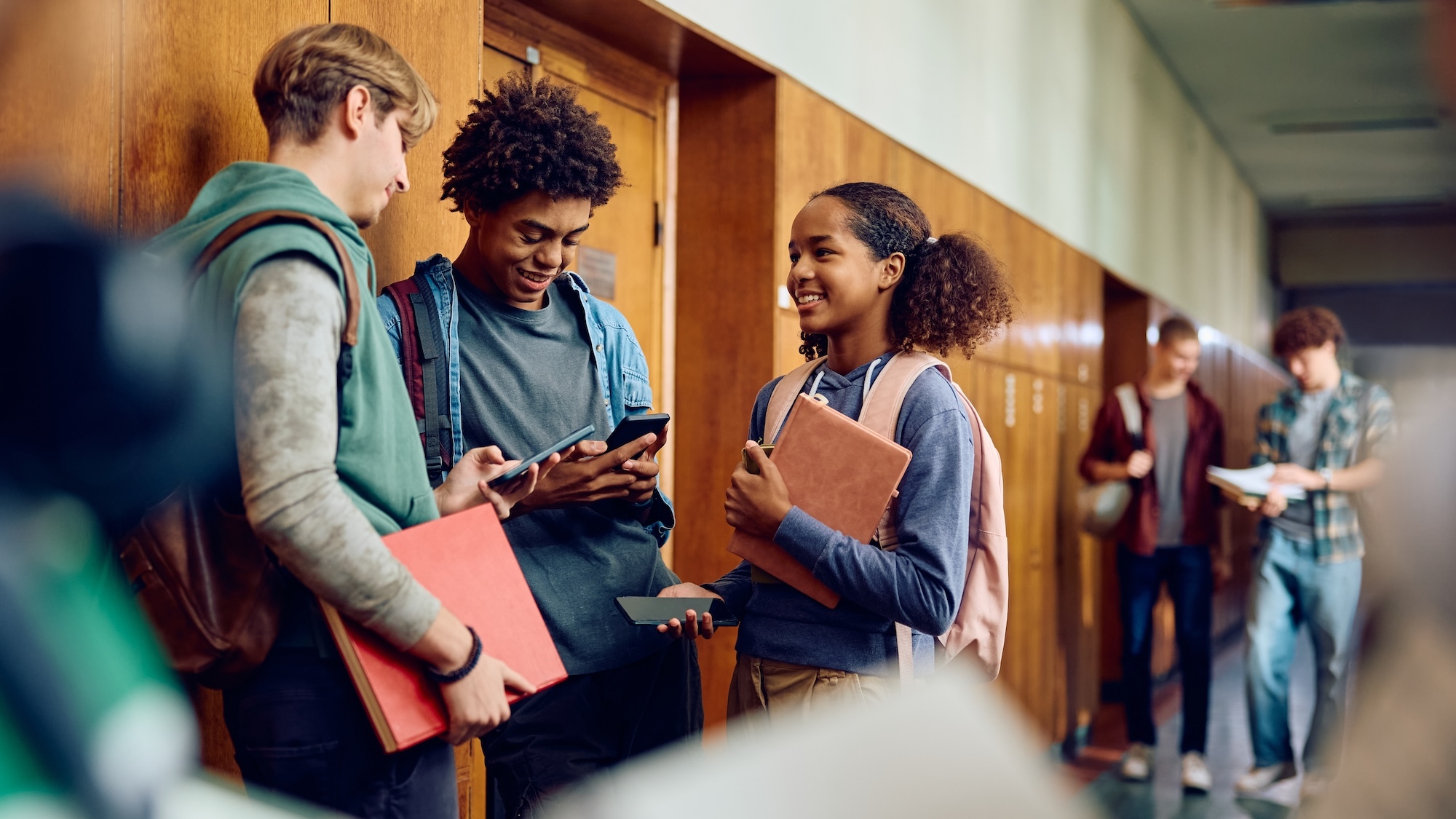 laurent-wauquiez-interdiction-telephones-portables