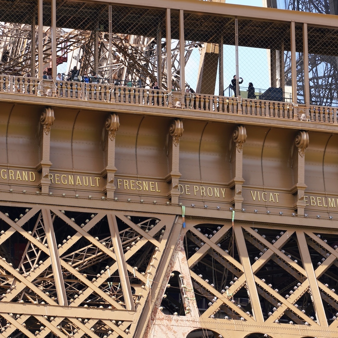 Les noms de ces trois scientifiques lyonnaises vont être inscrits sur la Tour Eiffel noms-trois-scientifiques-lyonnaises-tour-eiffel