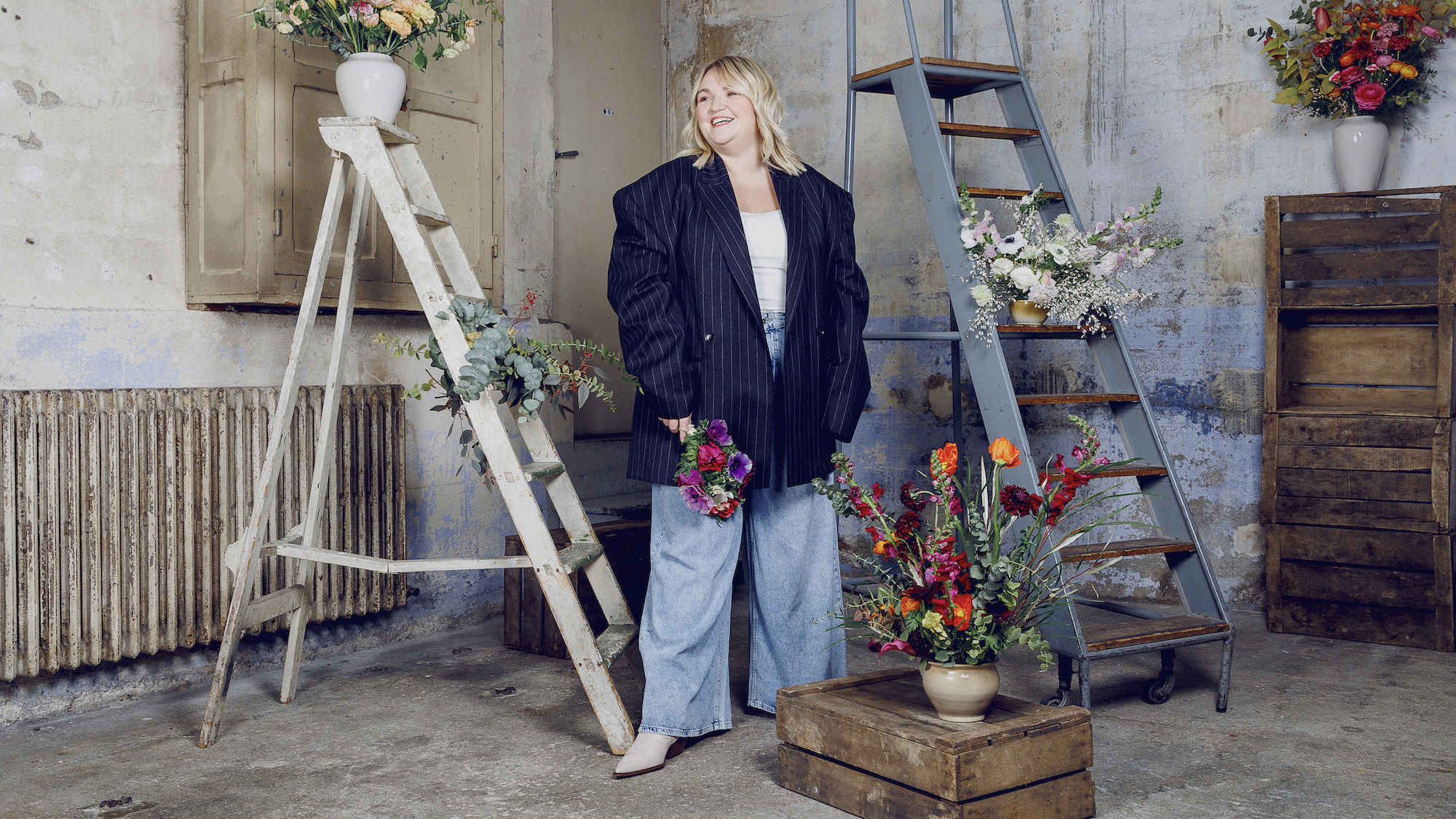 5 raisons d’aller voir Lola Dubini dans <i>Prélude</i> à La Nouvelle Seine lola-12