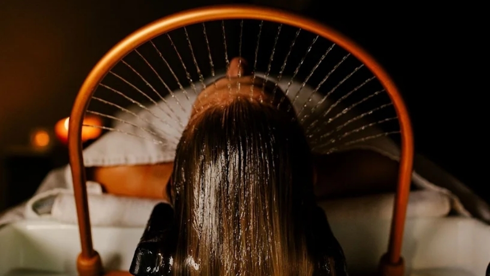 Le Head Spa japonais à Dijon : le soin bien-être qui fait sensation chez Skin Center head-spa-dijon