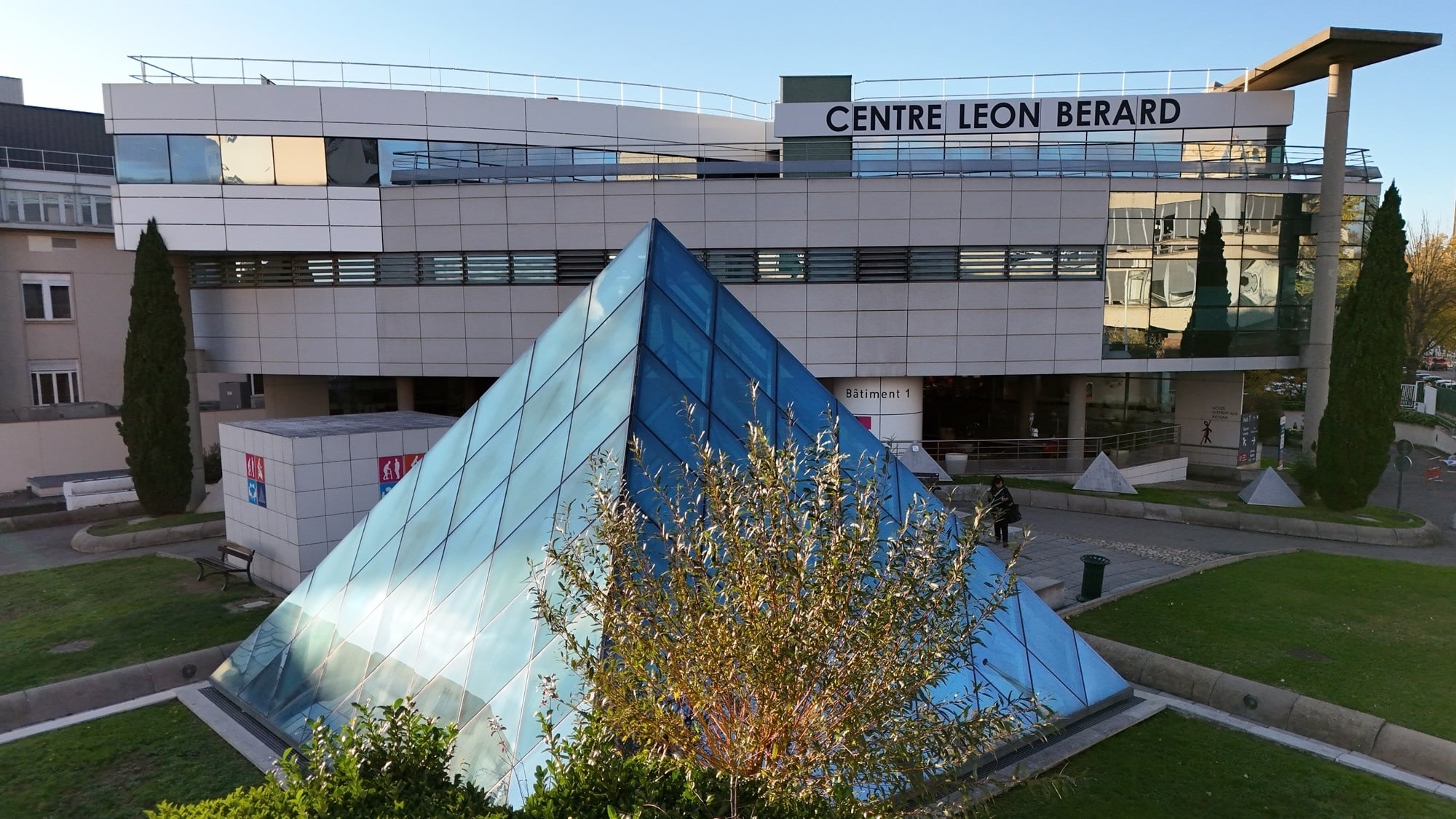 hopital-lyon-technologie-revolutionnaire-traiter-c