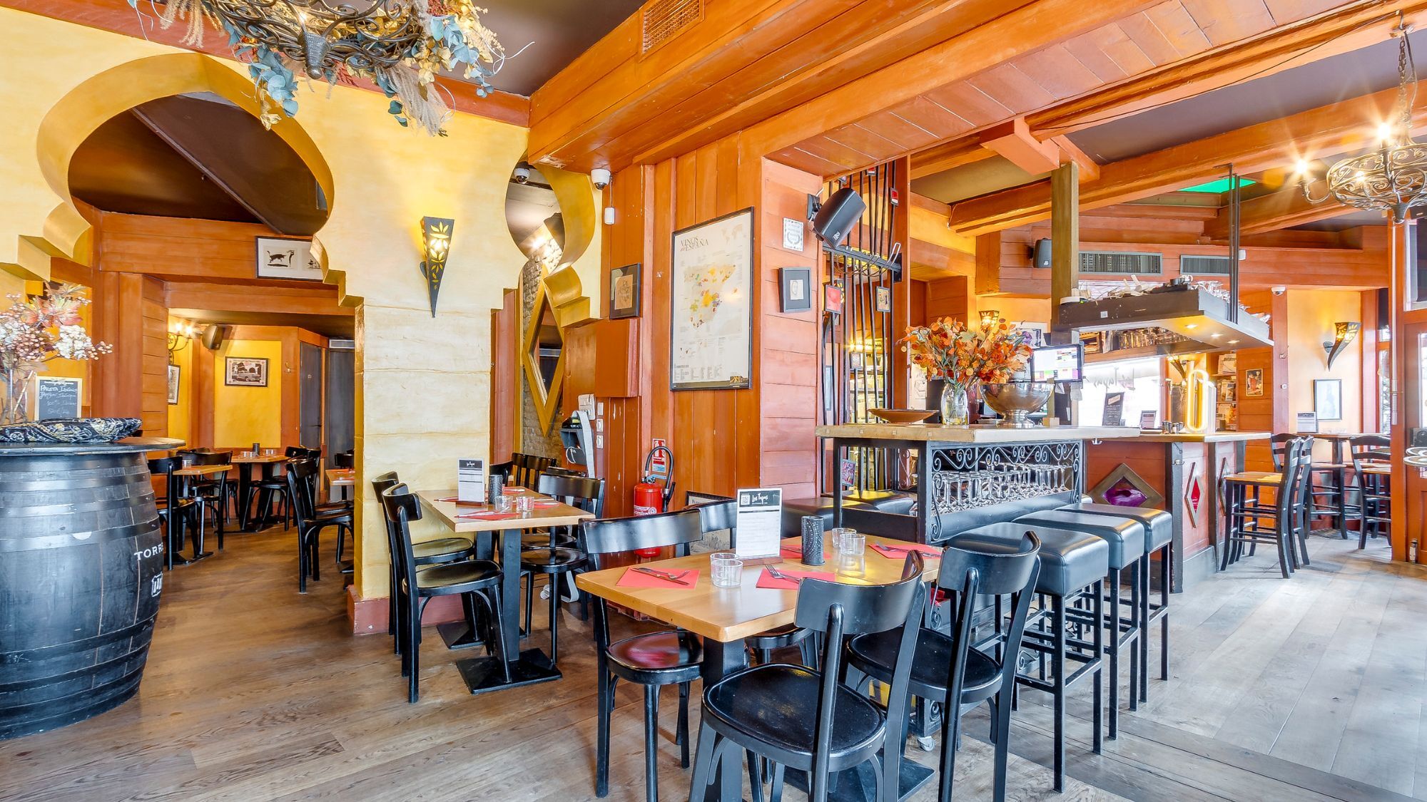 restaurant-tables-chaises
