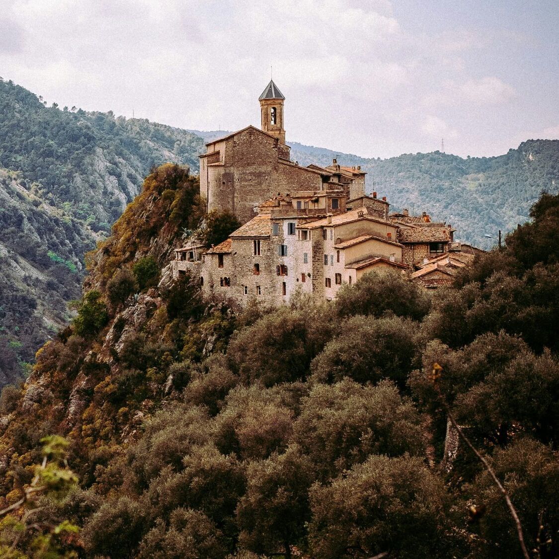 peillon-destination-ideale-nice-t-