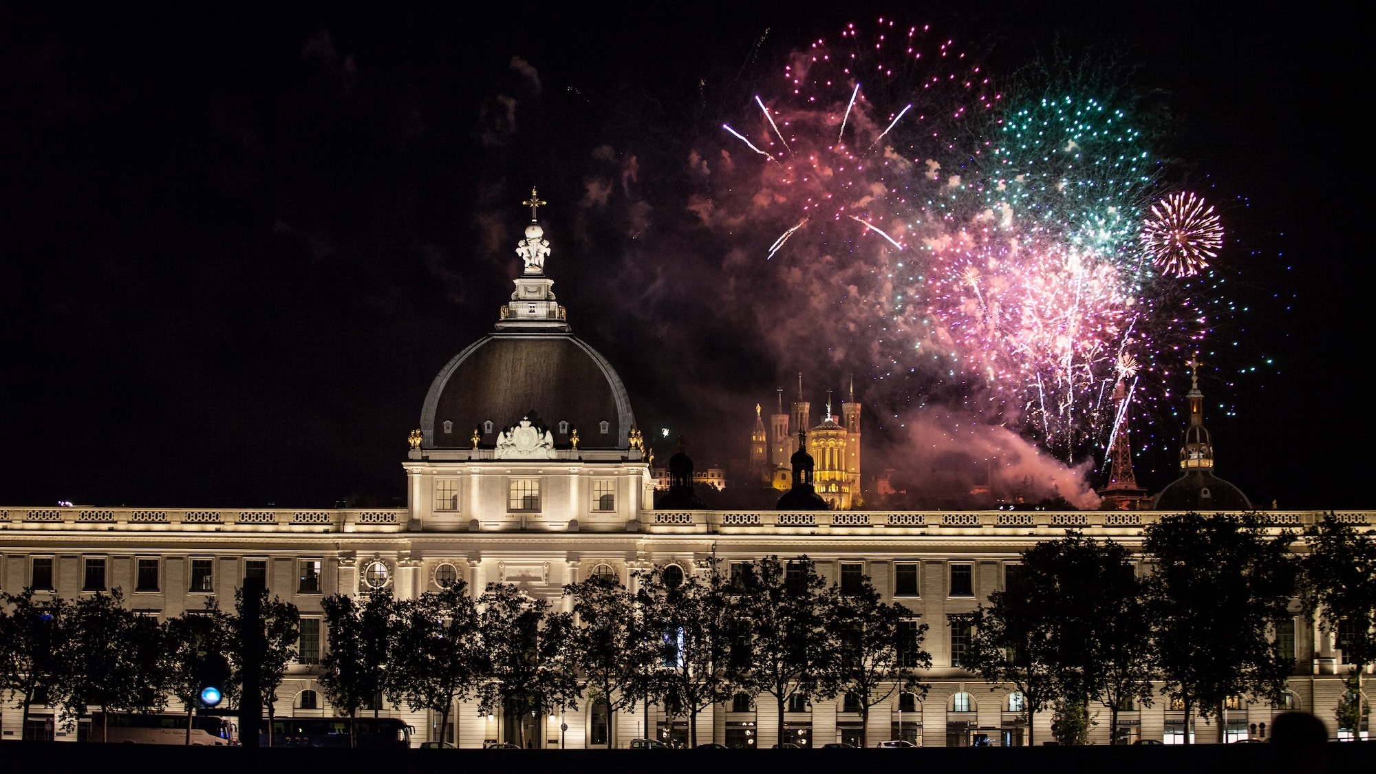 Feu d’artifice, Rafale et cérémonie militaire : voici le programme du 14 juillet à Lyon feu-artifice-rafale-ceremonie-militaire-programme-
