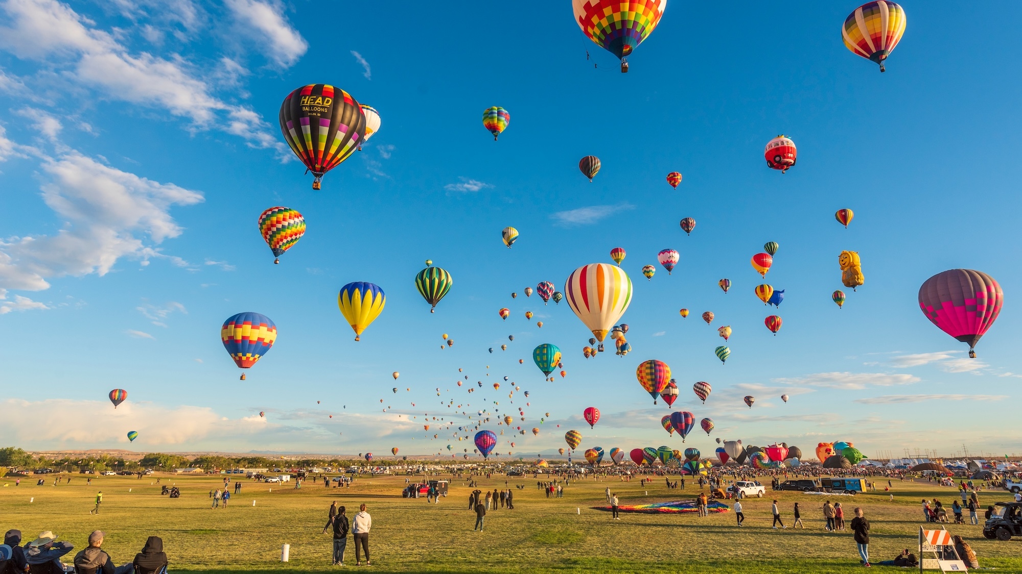 festival-gratuit-montgolfieres-belgique-2h-bruxell