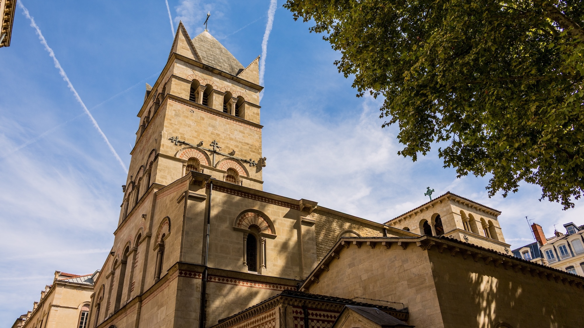 plus-vieille-que-fourviere-cette-basilique-millena