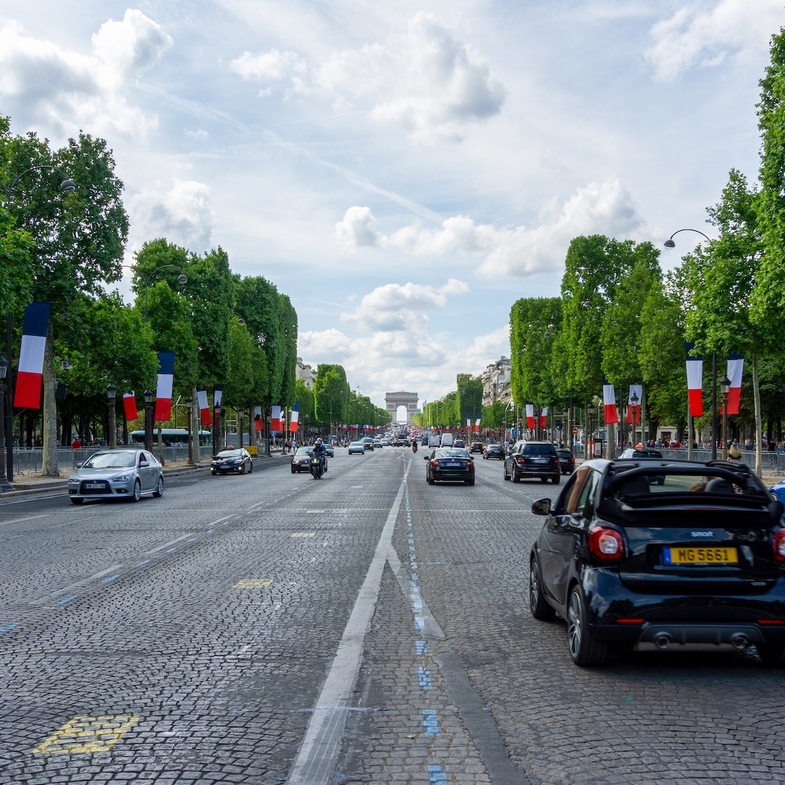 Coupe du monde, défilé militaire du 14 juillet : la circulation fortement perturbée à Paris shutterstock-2740493971