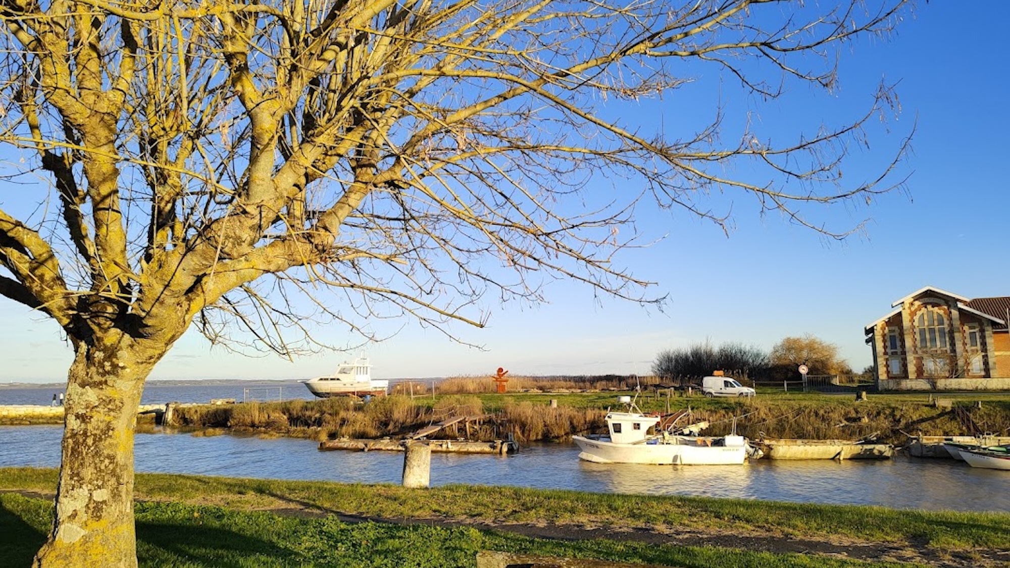 saint-christoly-medoc-village