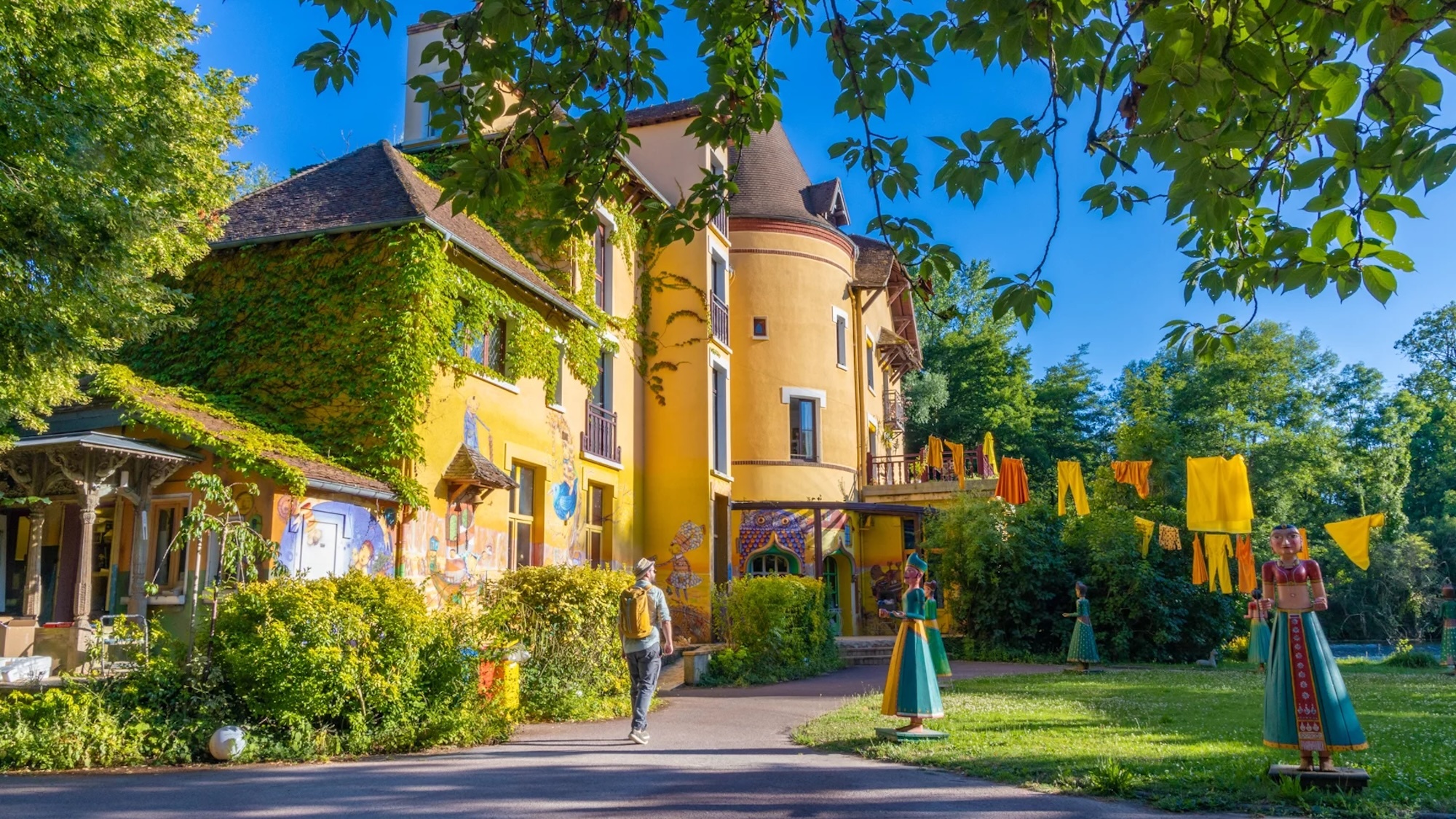 moulin-jaune-jpg-copie