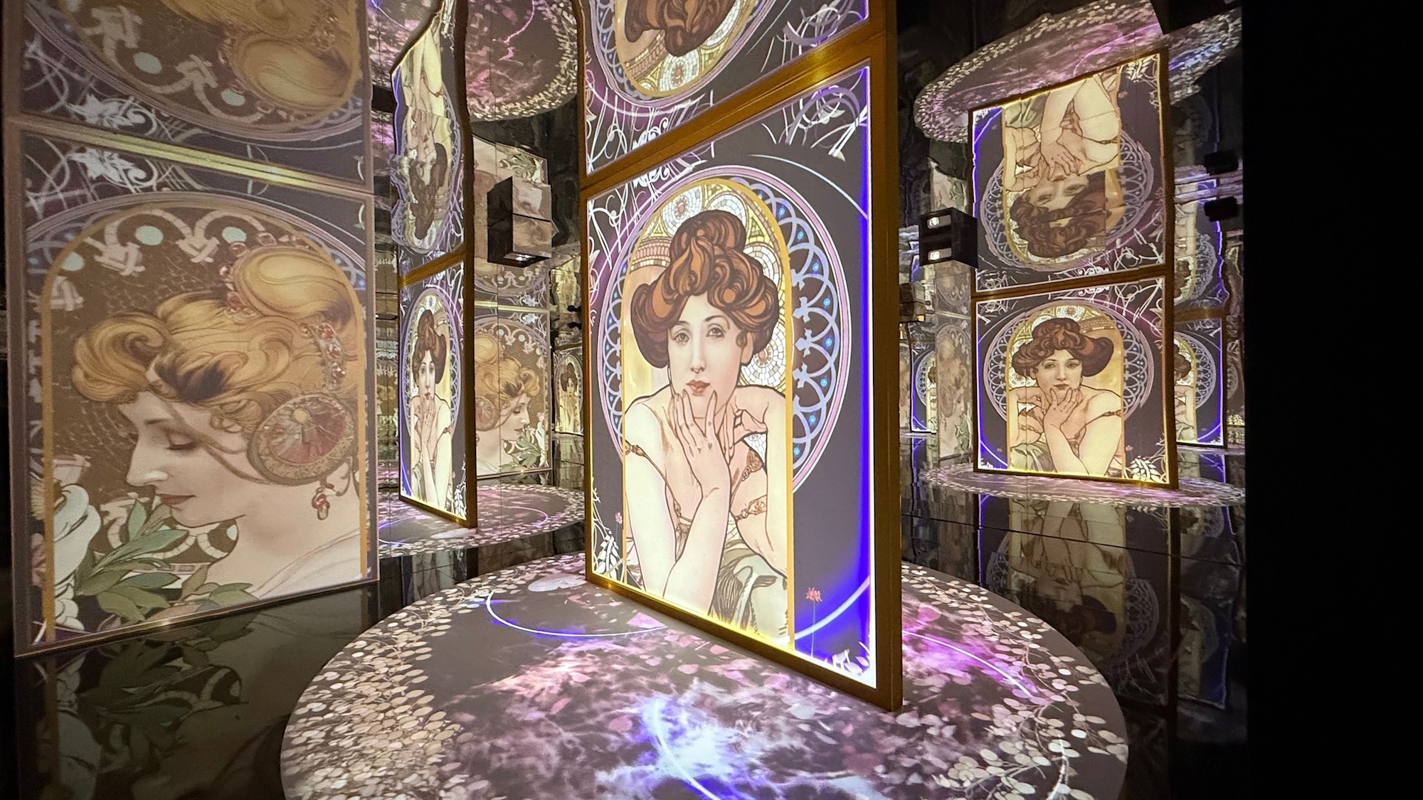 alphonse-mucha-art-nouveau-exposition-lyon