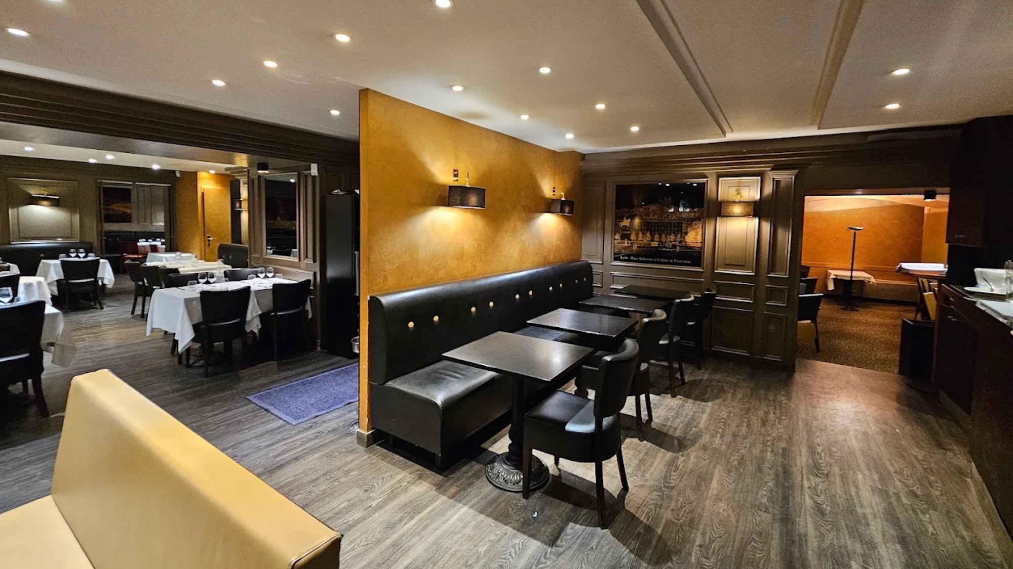cette-brasserie-mythique-place-bellecour-va-fermer