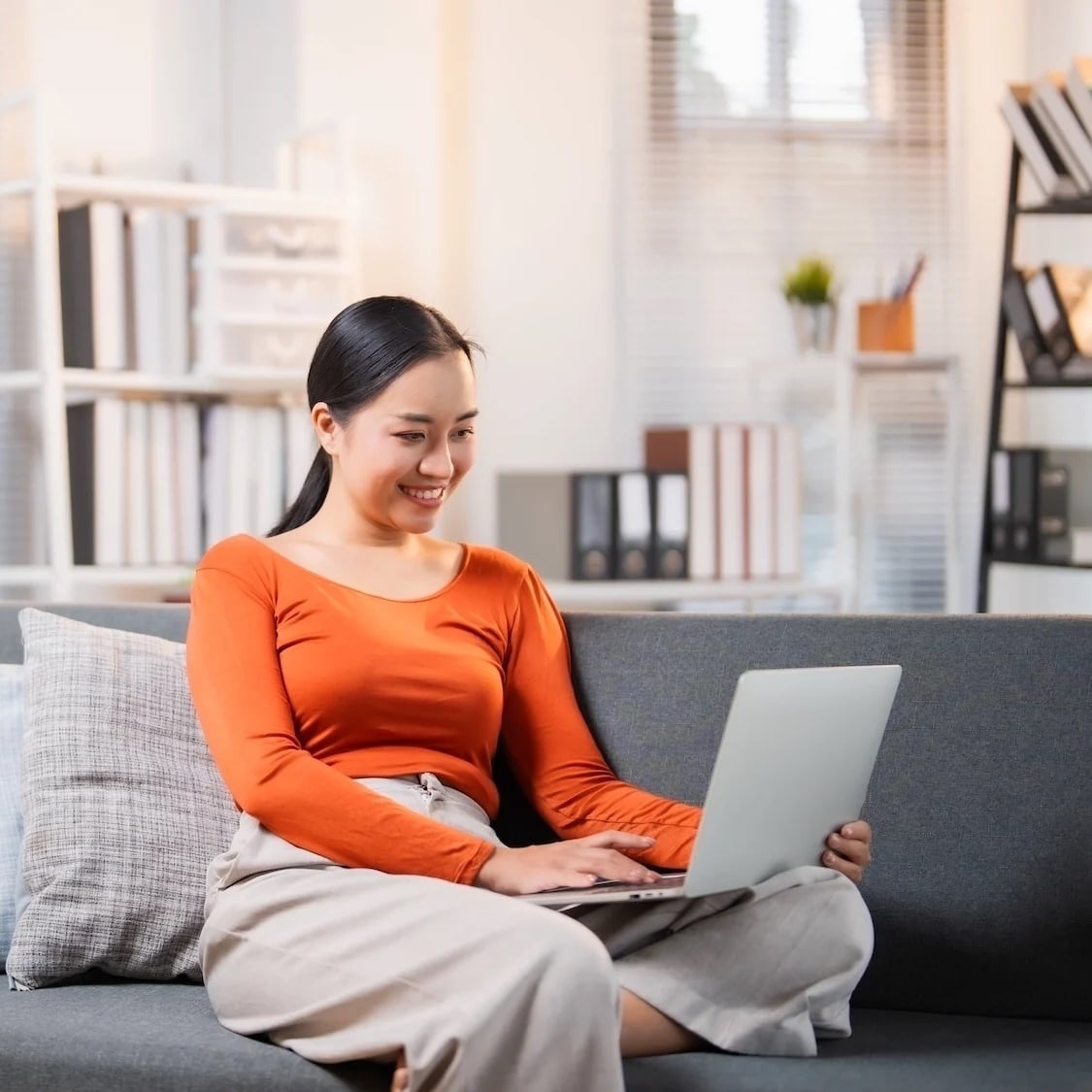 6 astuces pour faire des économies en achetant en ligne shutterstock-2743407143-2-2000