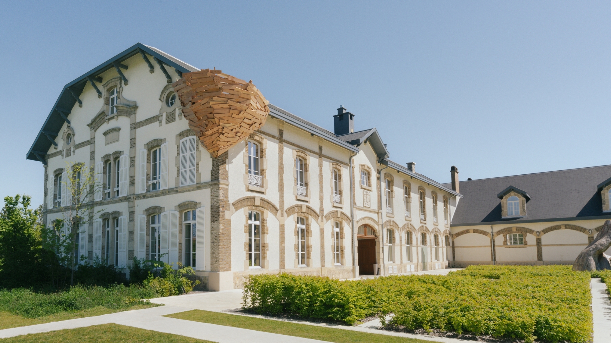 ruinart-reims-tadashi-kawamata