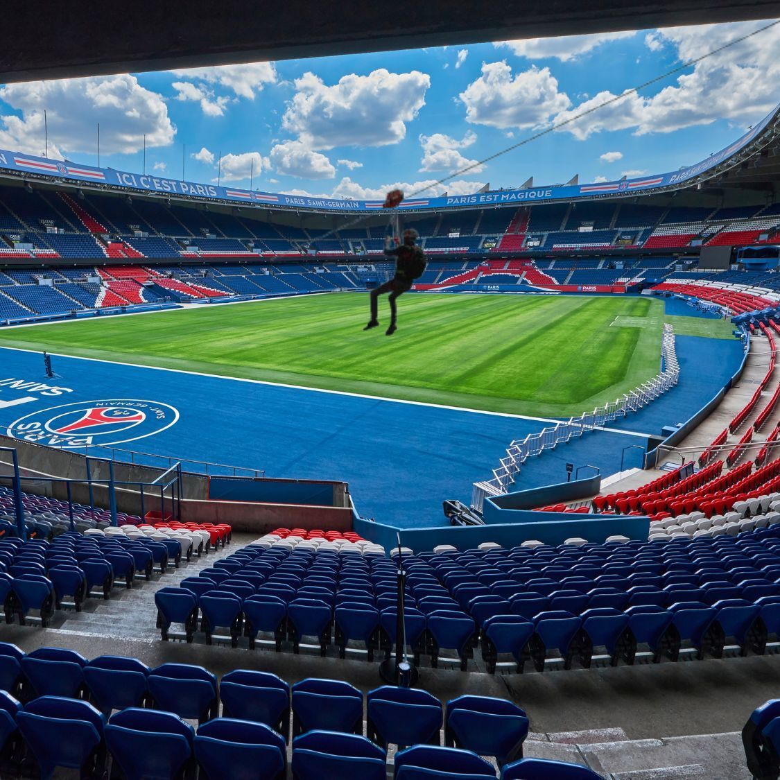 Une tyrolienne géante s’installe au Parc des Princes design-sans-titre-1-