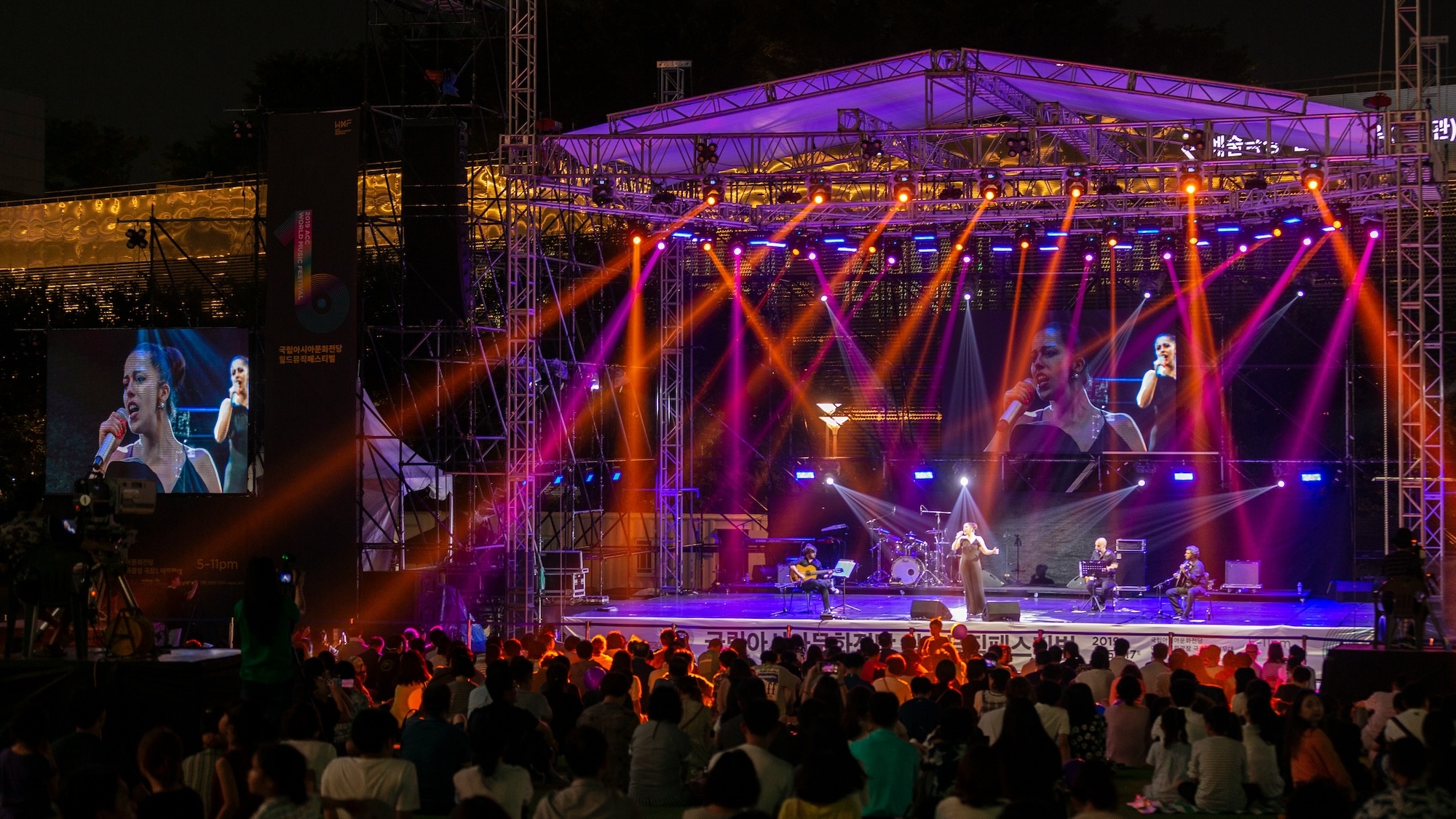 Les 7 plus gros concerts pour la Fête de la musique à Paris asia-culturecenter-gchagrfkohg-unsplash