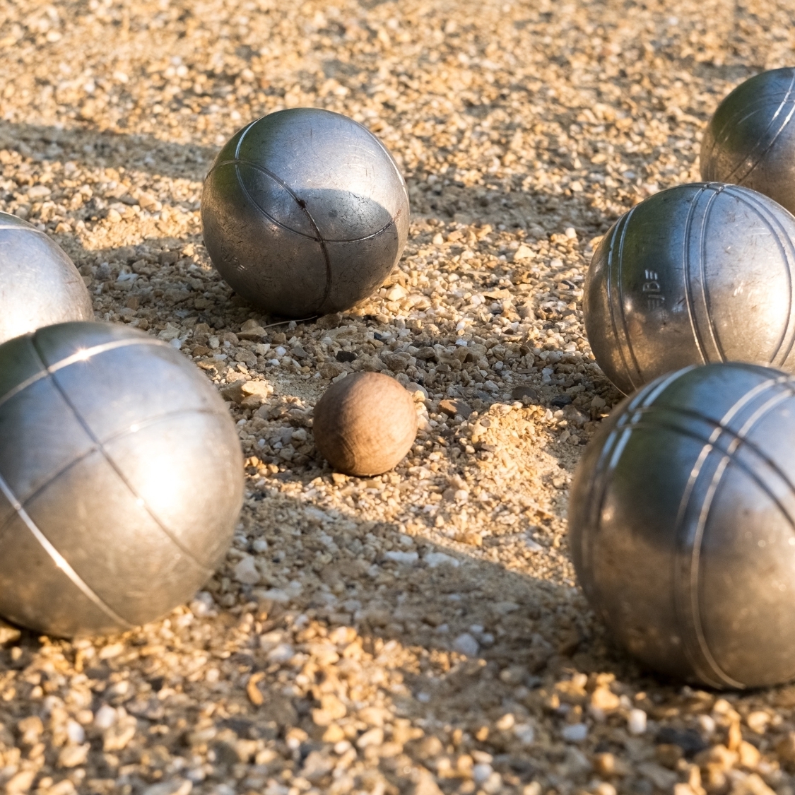 5 terrains où jouer à la pétanque à Dijon ? ou-jouer-a-la-pe-tanque-a-dijon