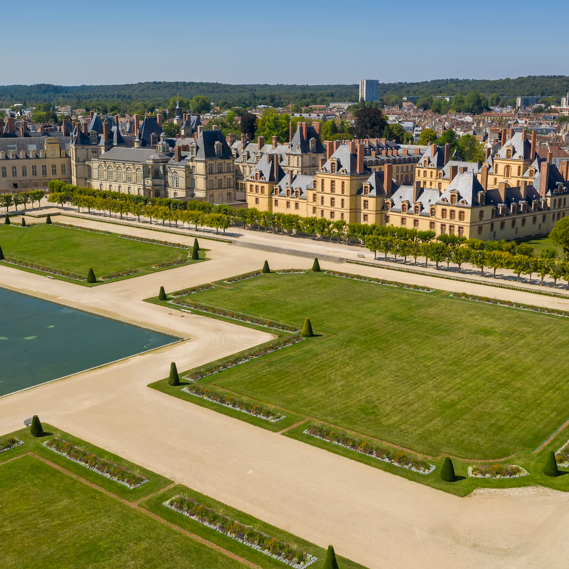 500 monuments français accessibles avec le nouveau Pass Patrimoine shutterstock-1491788756