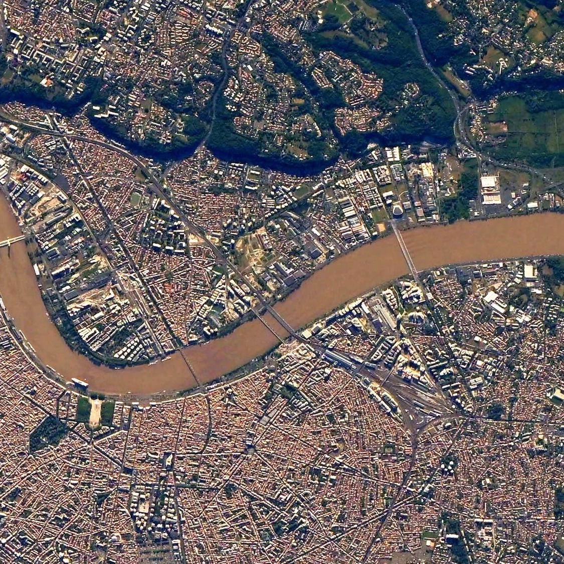 ville-bordeaux-photo-espace
