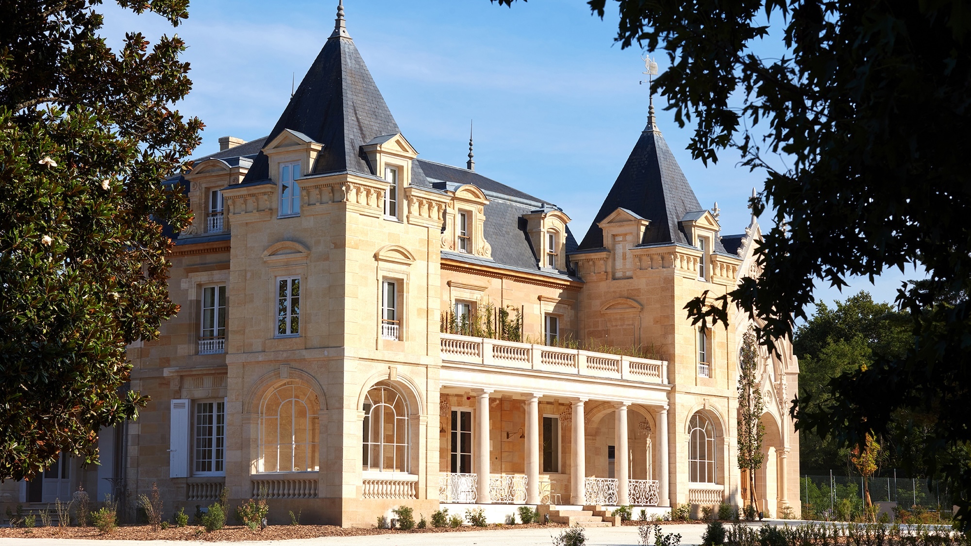 chateau-leognan