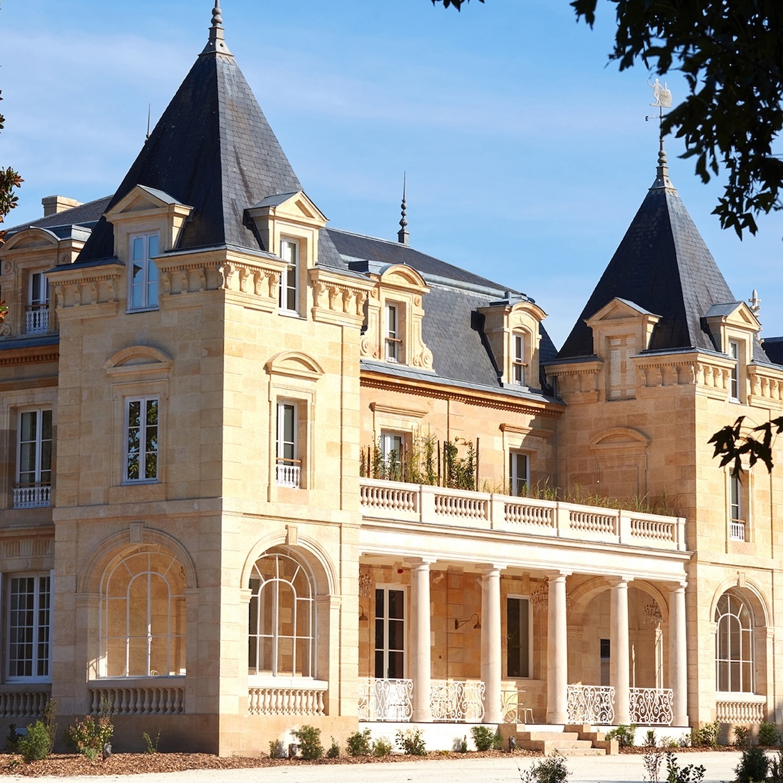 chateau-leognan