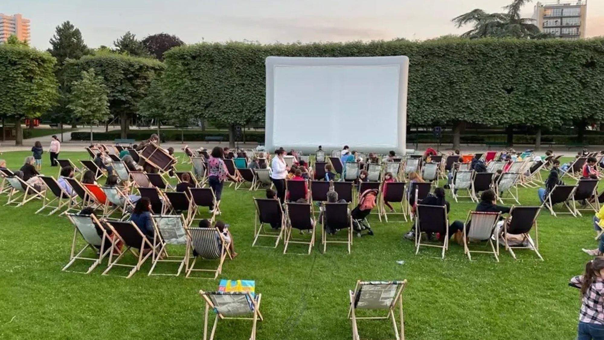 -cine-quartier13-le-cine-ma-en-plein-air-gratuit-e