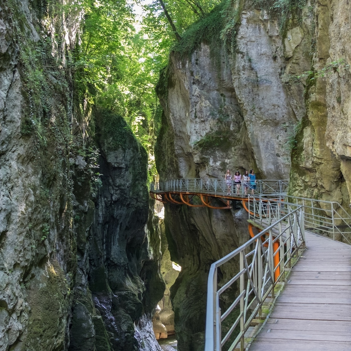 gorges-fier-1h30-lyon-rouvrir-public
