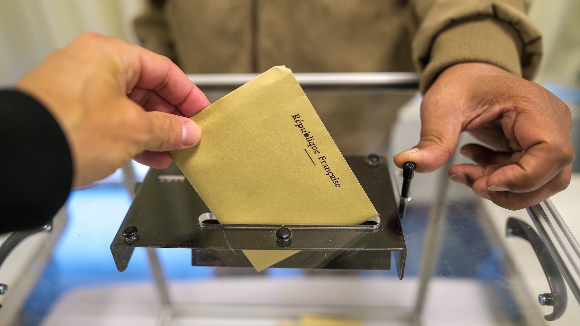 lyon-lyonnais-voter-trois-fois-meme-jour