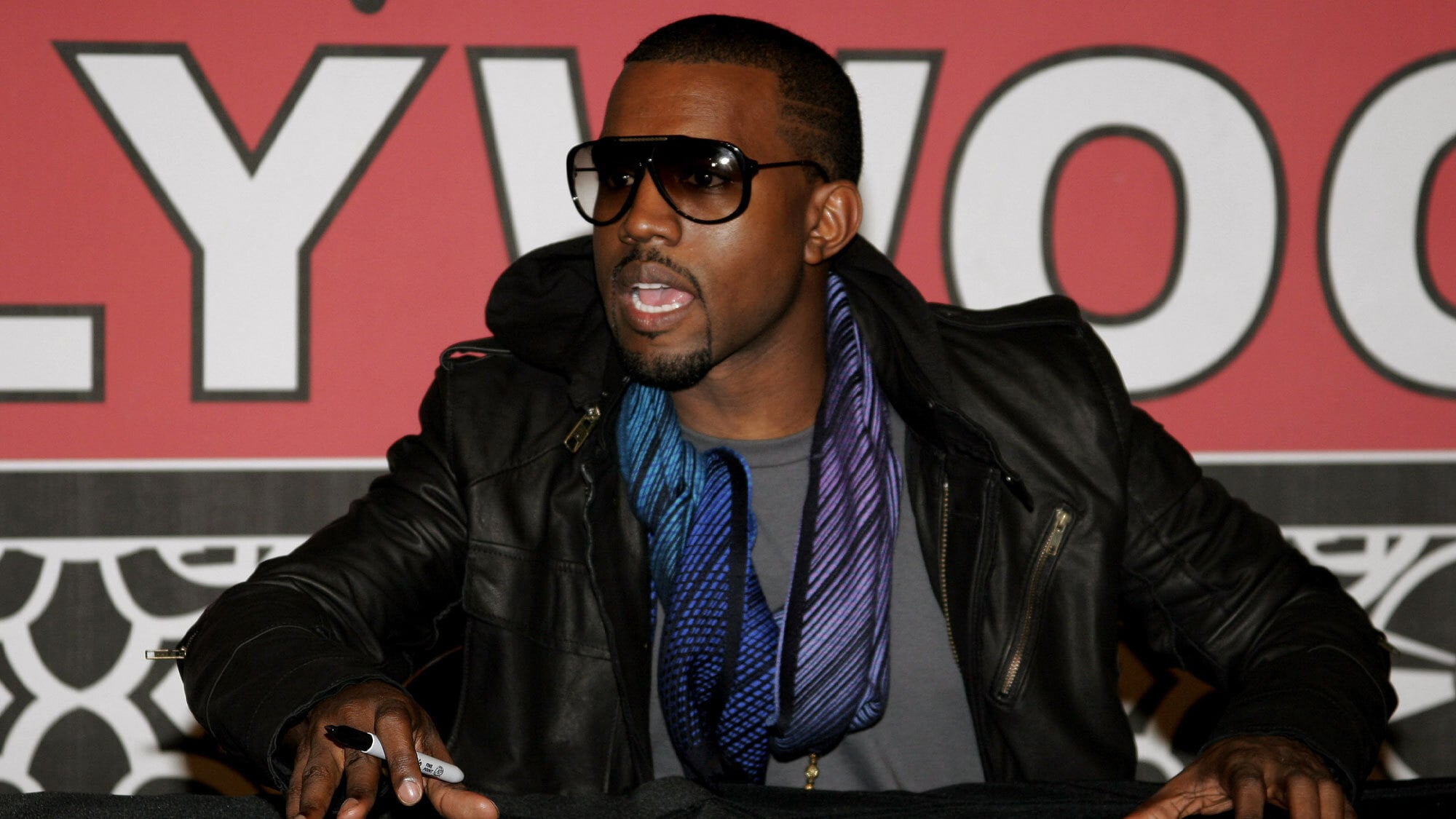 kanye-west-concert-velodrome-marseille