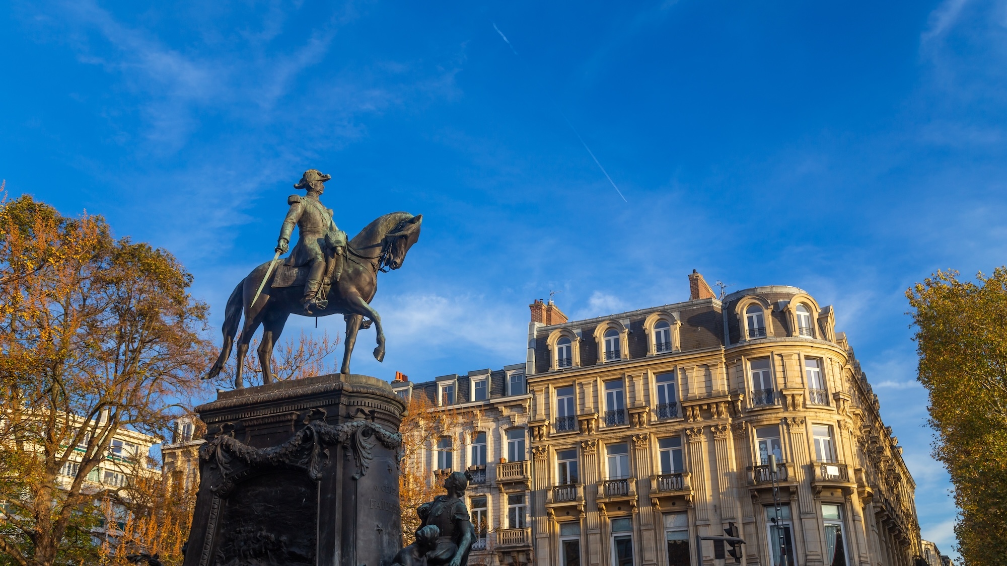 Le chat le plus espiègle de France débarque à Lille pour son 35e anniversaire shutterstock-2229973215