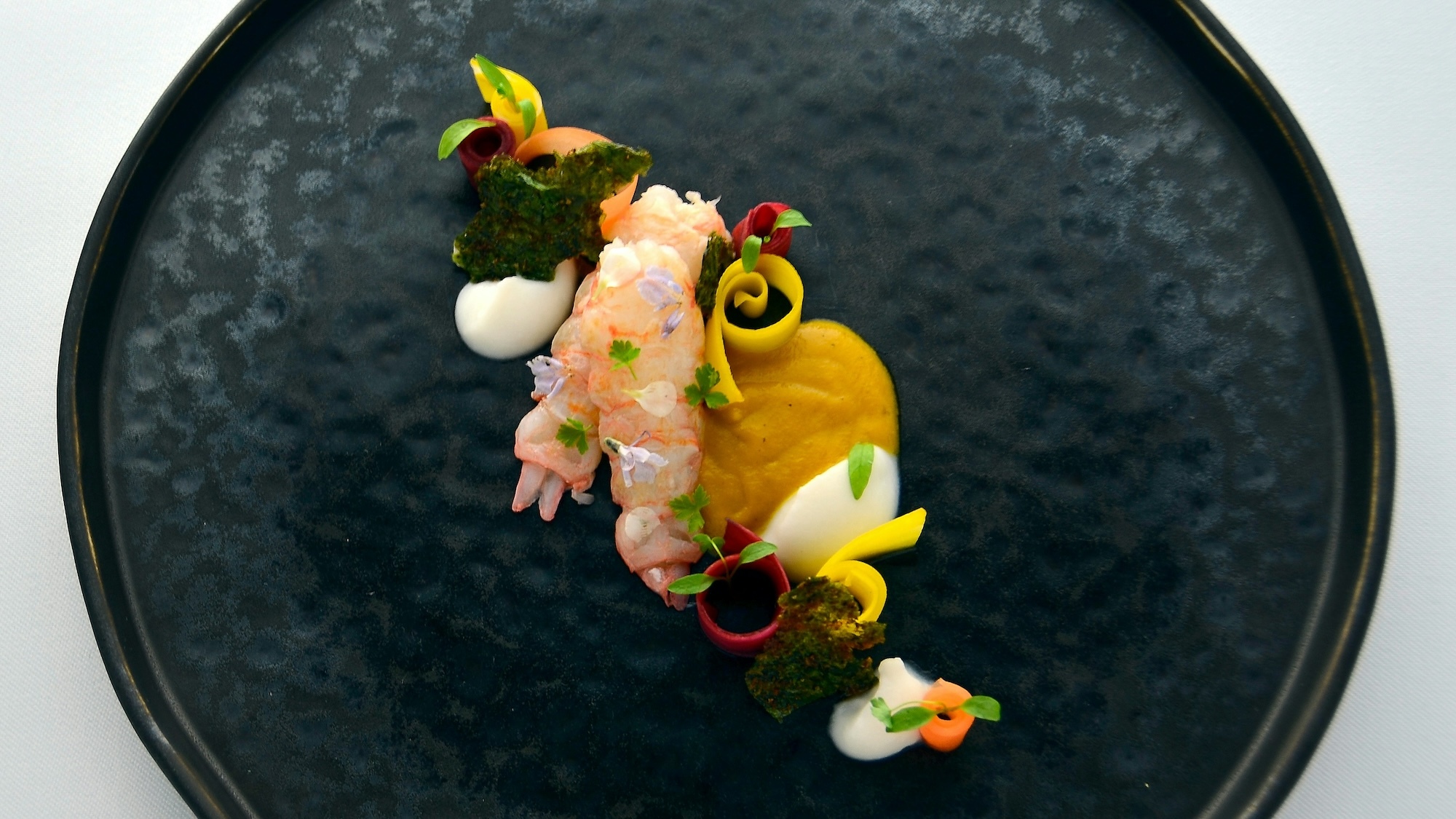 jon-handley-qnre0dw93-4-unsplash