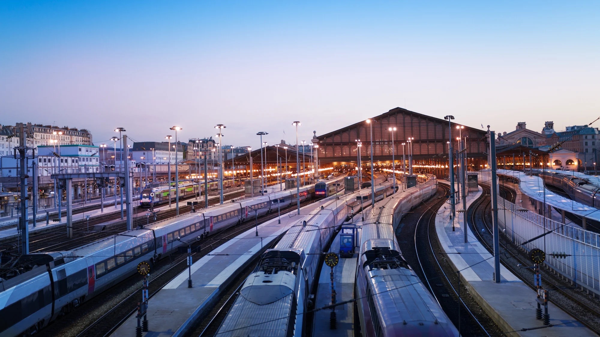 pire-gare-paris-gare-du-nord-1-2000