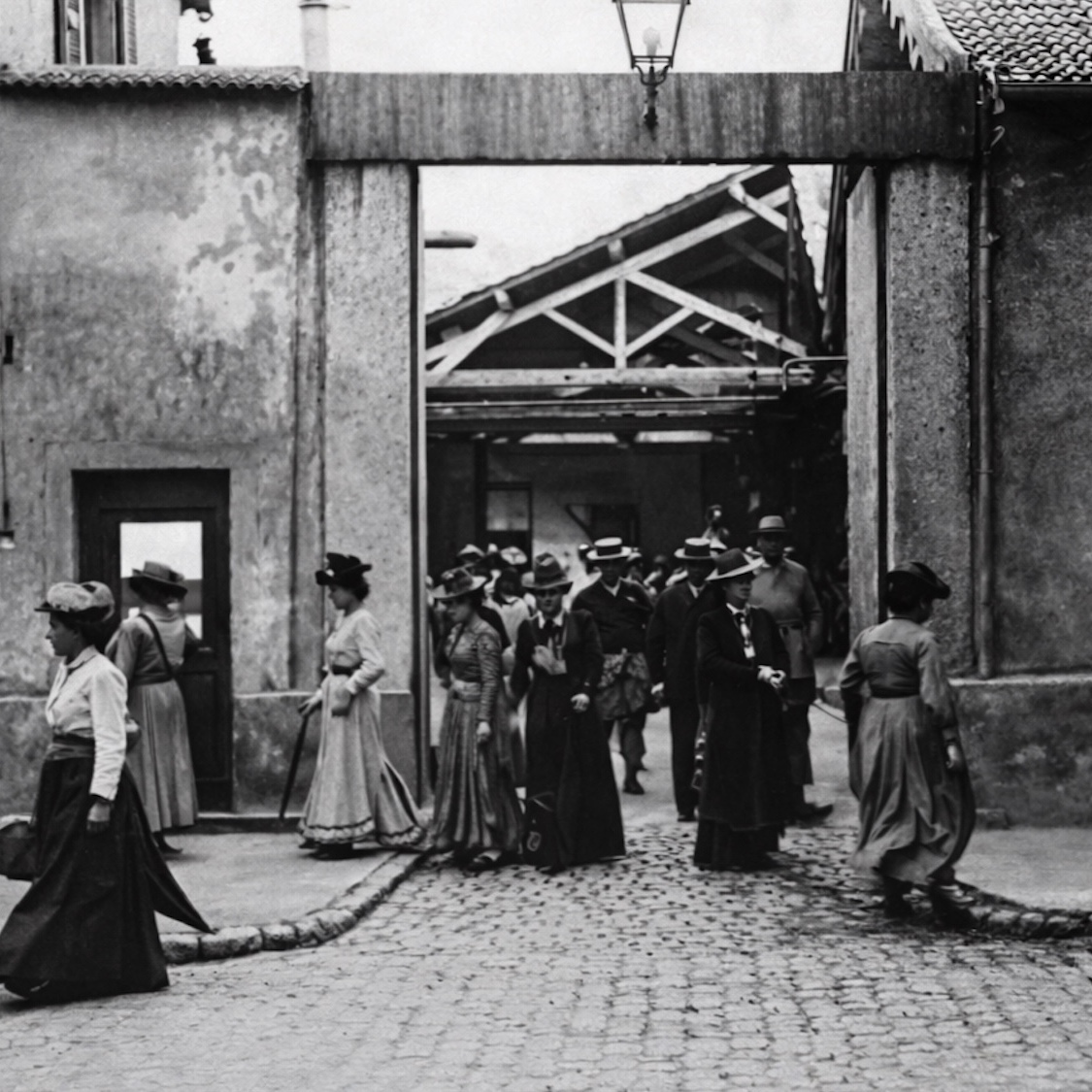 lyonnais-recherches-rejouer-premier-film-histoire-