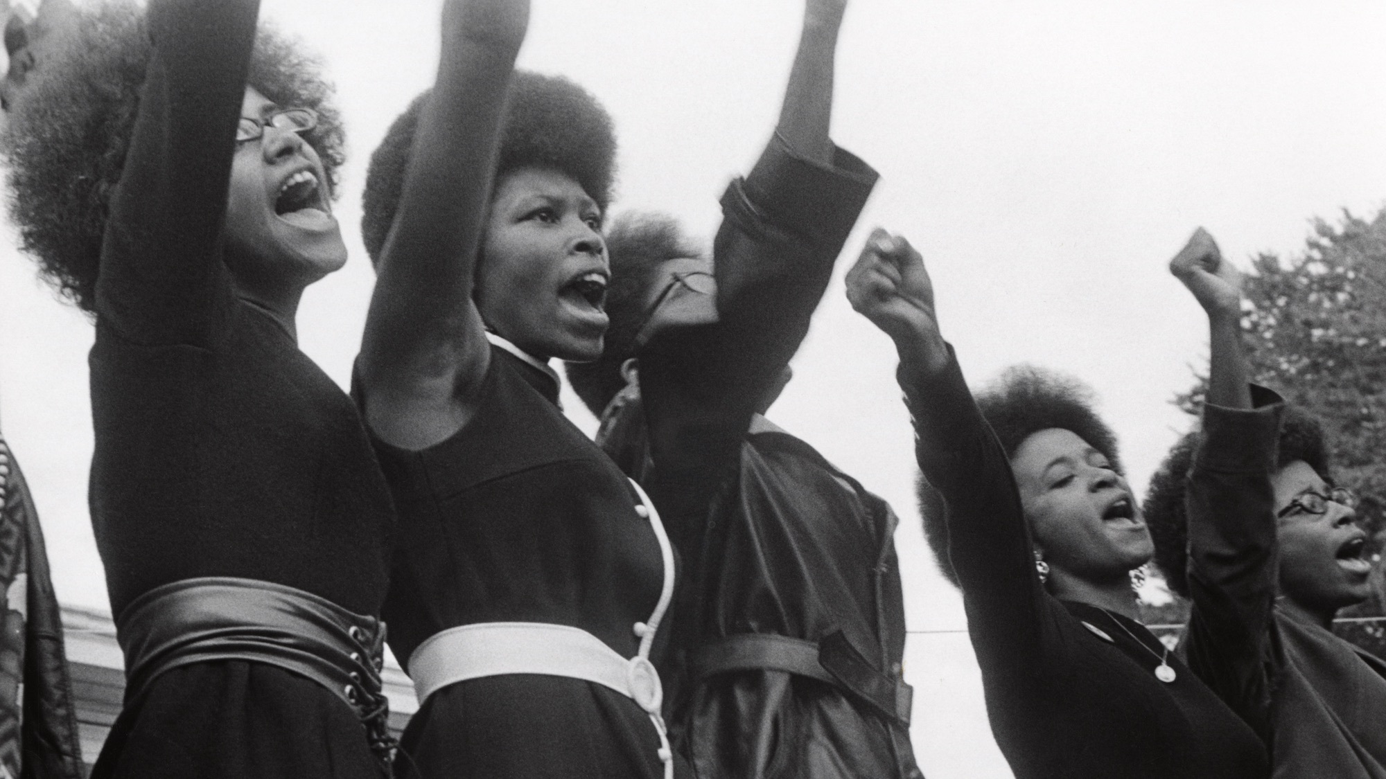 Elton John unveils his photo collection at the Jeu de Paume this summer. 10-prikle-jones