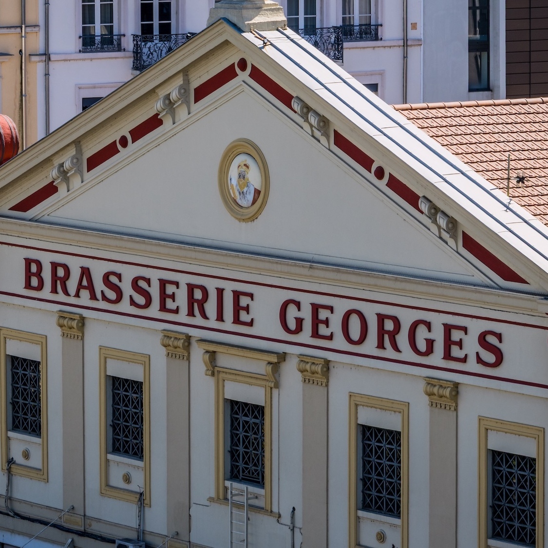 brasserie-georges-restaurant-lyon-vente-vaisselle-
