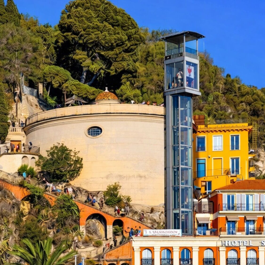 ascenseur-panoramique-nice-colline-chateau